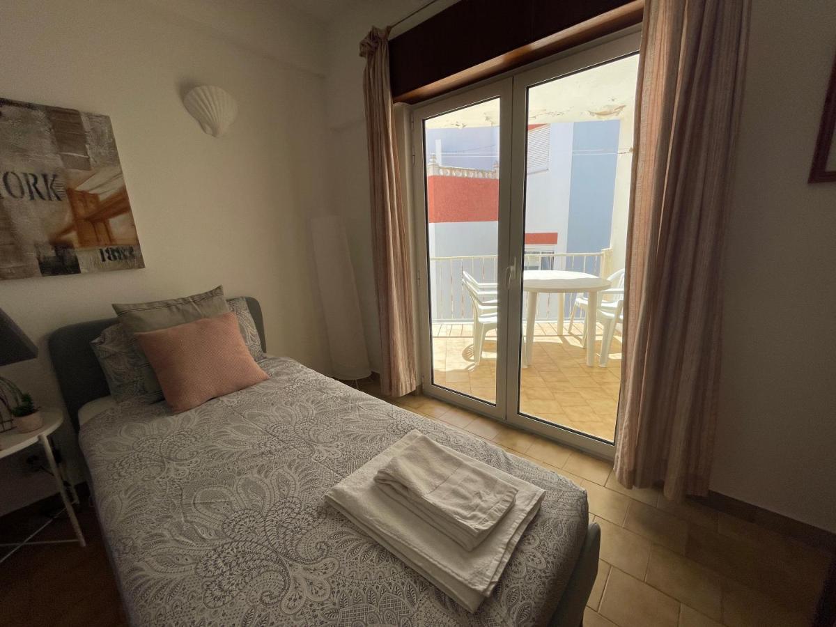 M&M'S Cosy Apartment - Sea View Luz Екстериор снимка
